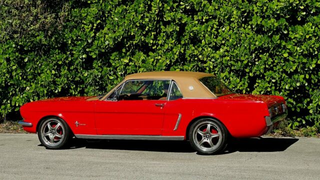 Ford Mustang 1965 image number 0