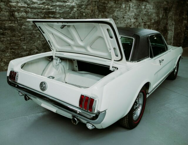 Ford Mustang 1966 image number 10