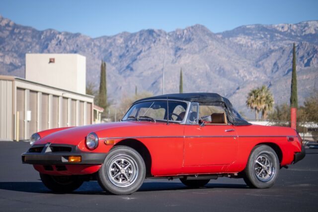 MG MGB 1979 image number 2