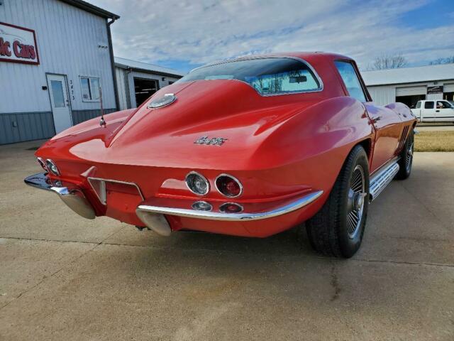 Chevrolet Corvette 1966 image number 12