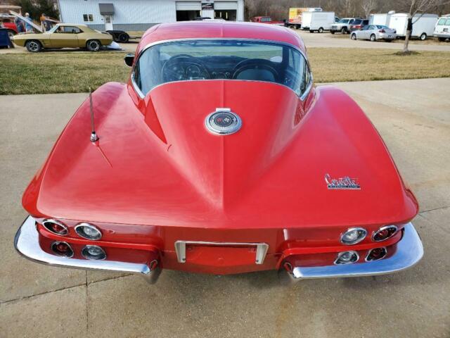 Chevrolet Corvette 1966 image number 30