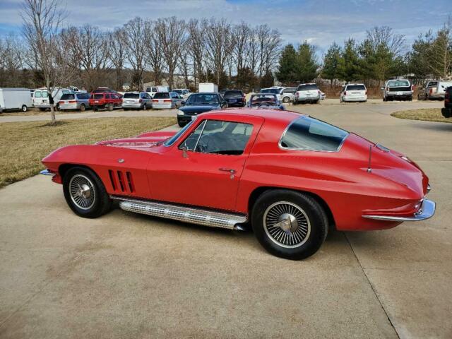 Chevrolet Corvette 1966 image number 32