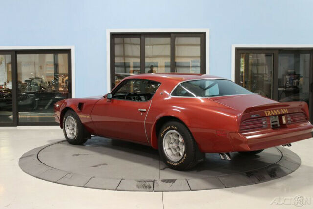 Pontiac Trans AM 1976 image number 2