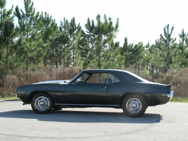 Chevrolet Camaro 1969 image number 2