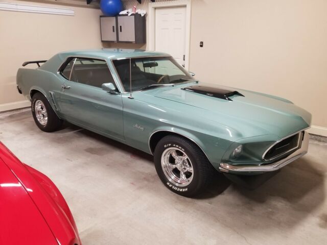 Ford Mustang 1969 image number 2