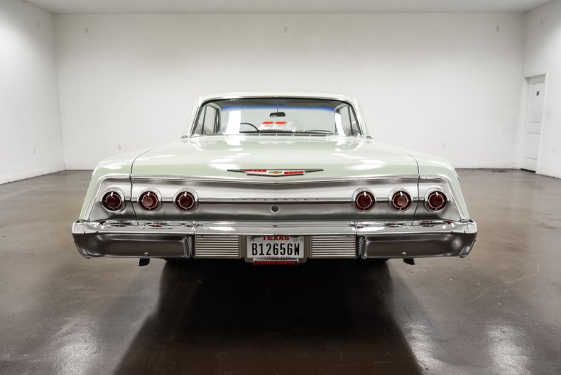 Chevrolet Impala 1962 image number 29