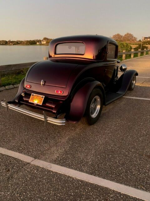 Ford 3 Window Coupe 1932 image number 15