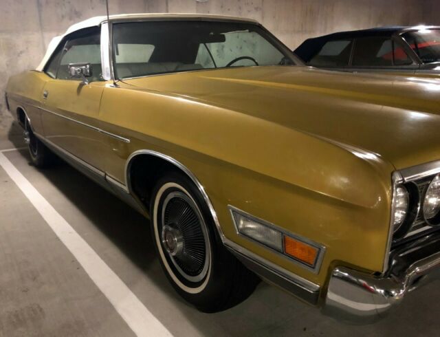 Ford LTD 1972 image number 1