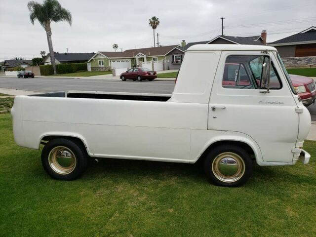 Ford E-Series Van 1966 image number 0