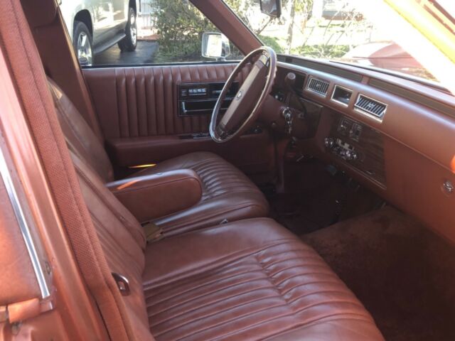 Cadillac Seville 1977 image number 14