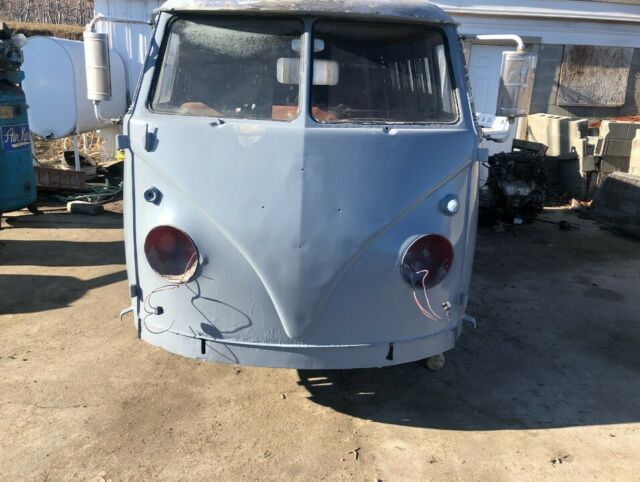 Volkswagen Bus/Vanagon 1961 image number 12