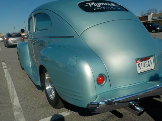 Plymouth P12 Special Deluxe 1941 image number 15