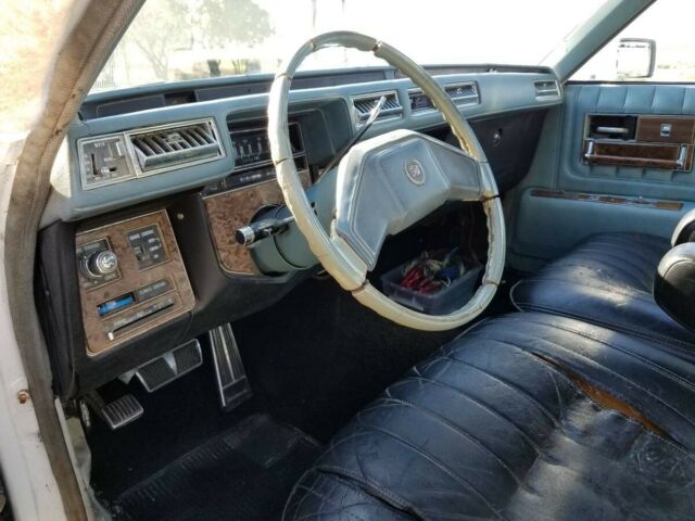 Cadillac Seville 1979 image number 31