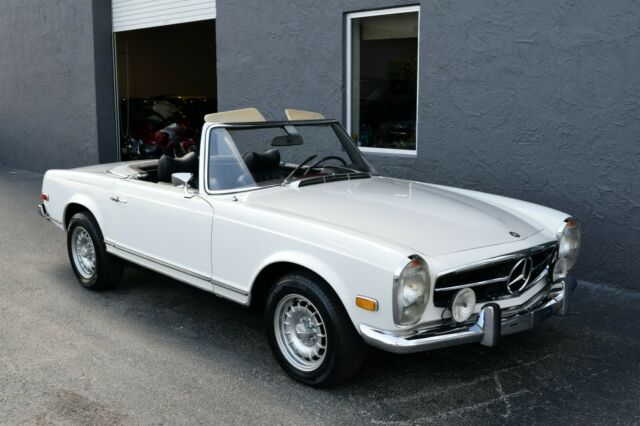 Mercedes-Benz SL-Class 1968 image number 2