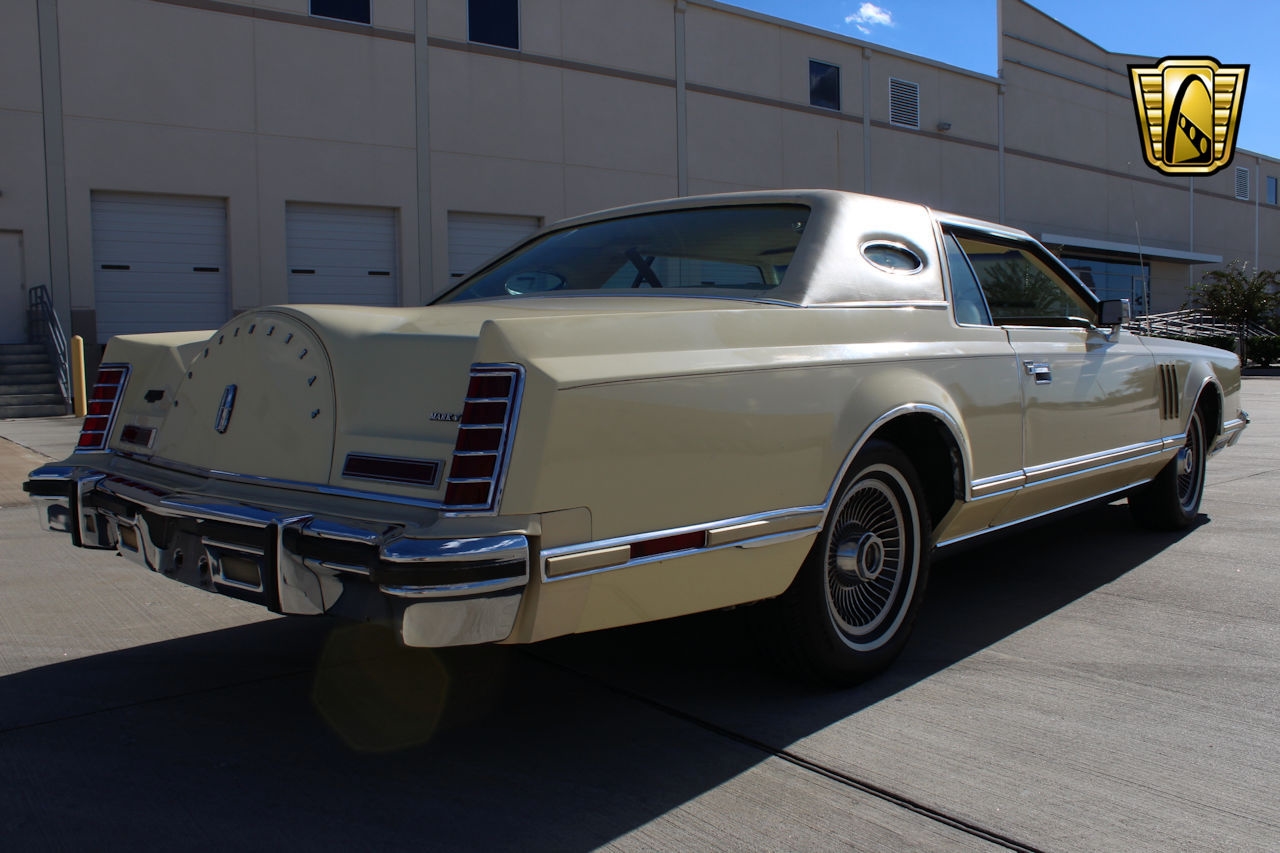 Lincoln Continental 1978 image number 15