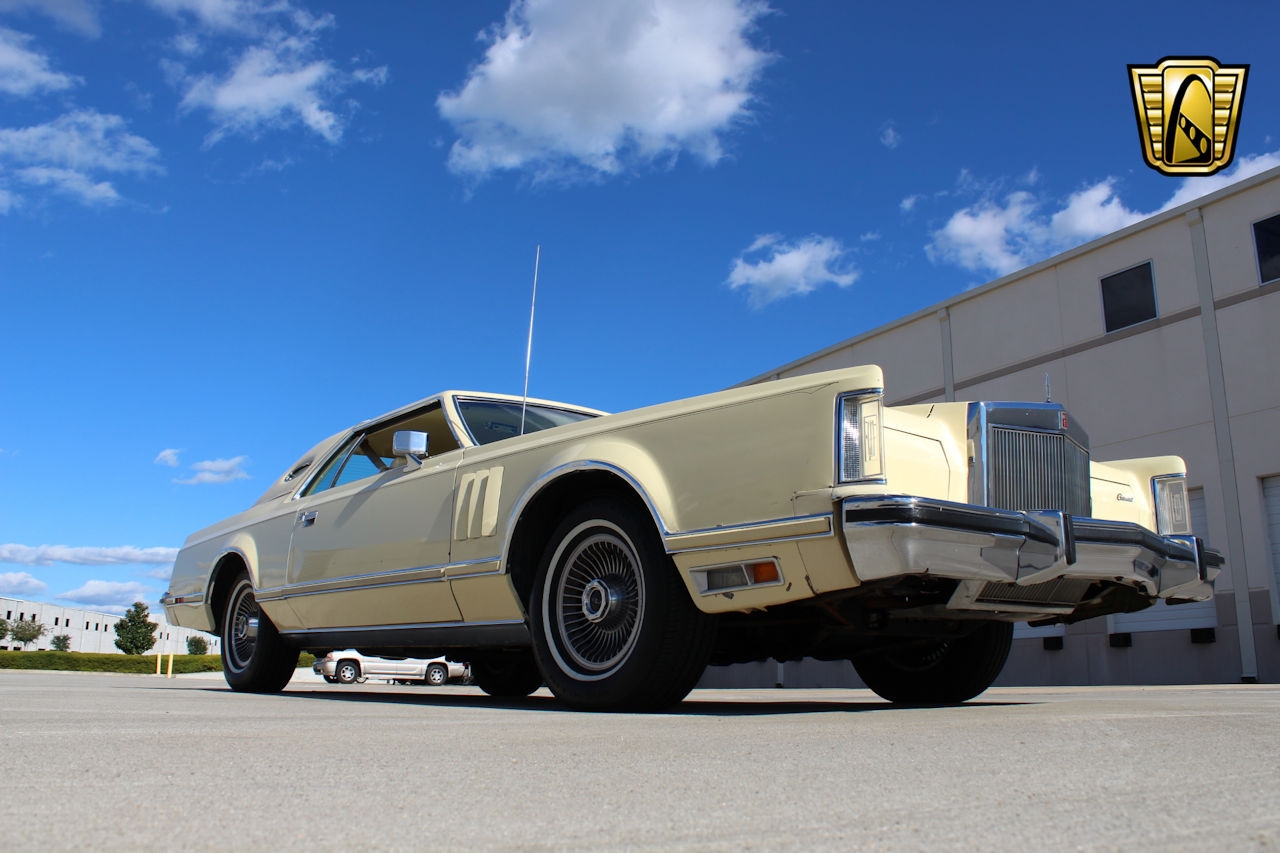 Lincoln Continental 1978 image number 22