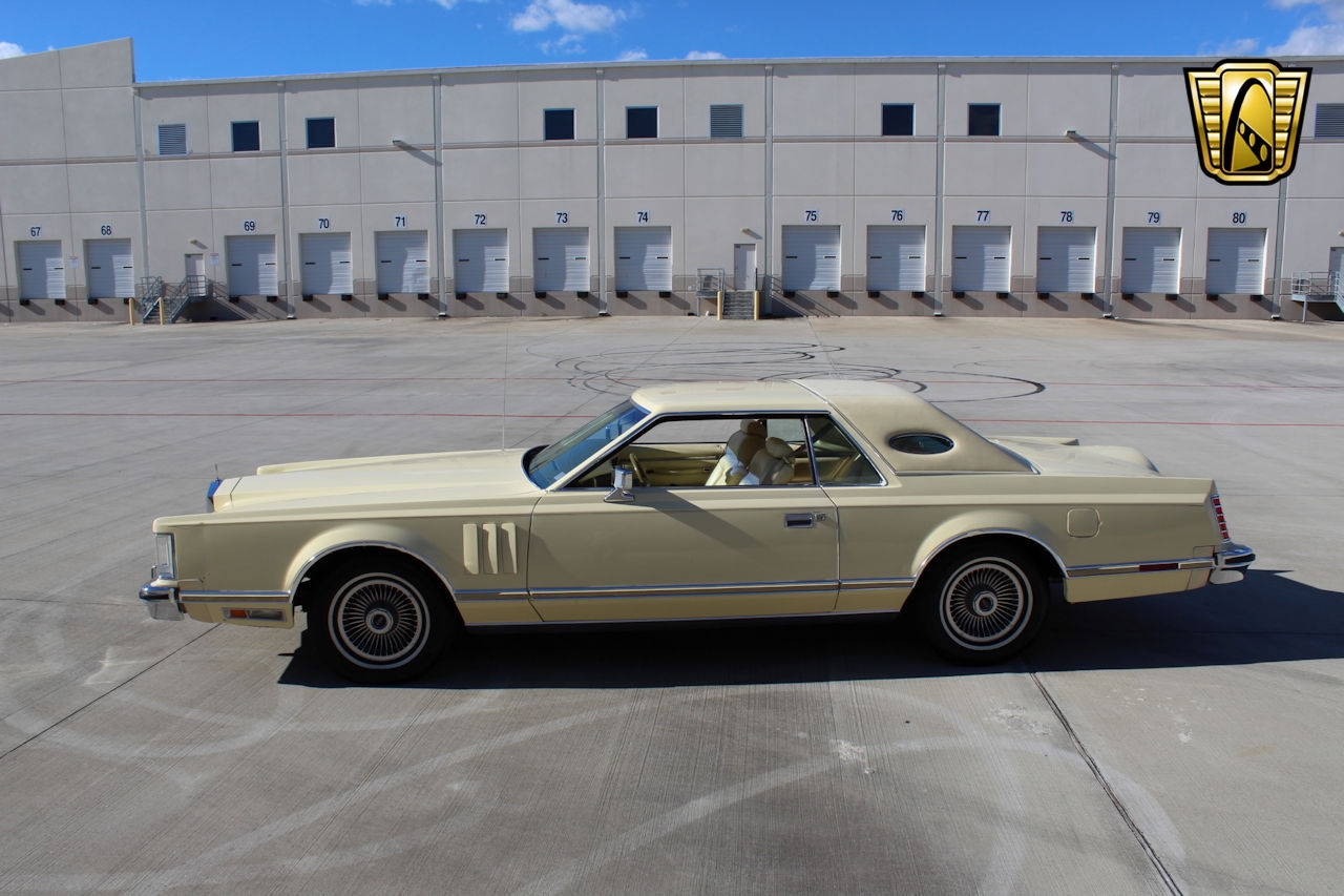 Lincoln Continental 1978 image number 29