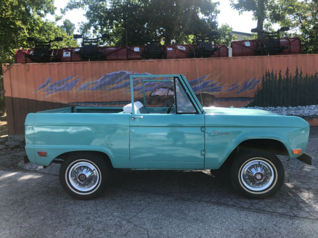 Ford Bronco 1968 image number 29