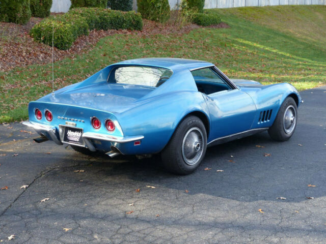 Chevrolet Corvette 1968 image number 28