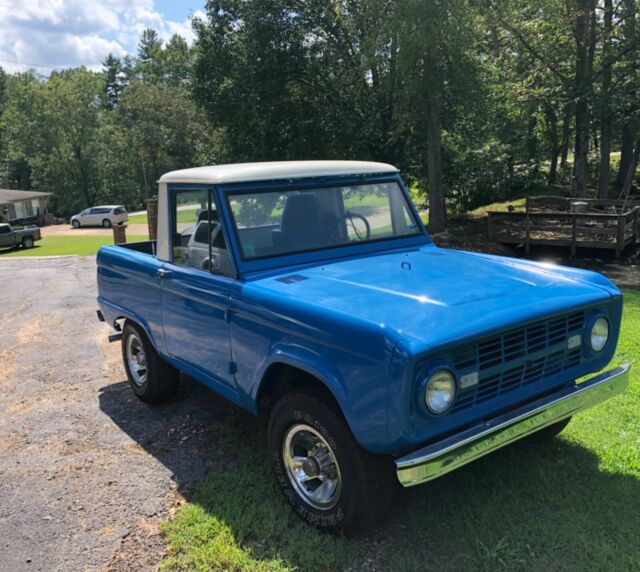 Ford Bronco 1966 image number 4