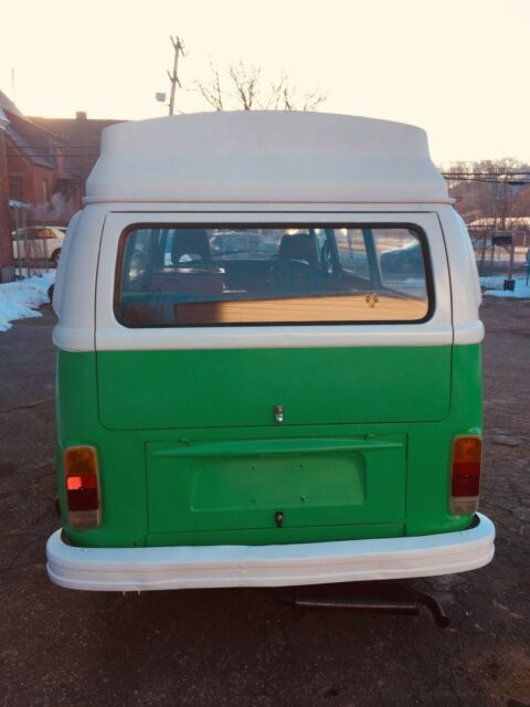 Volkswagen Bus/Vanagon 1978 image number 14