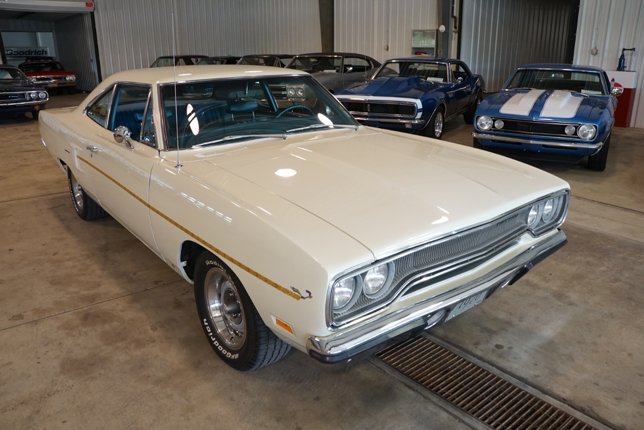 Plymouth Road Runner 1970 image number 19