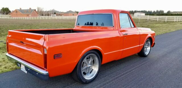 Chevrolet C-10 1970 image number 14