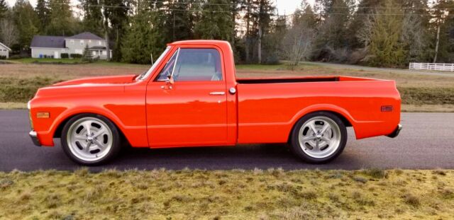 Chevrolet C-10 1970 image number 16