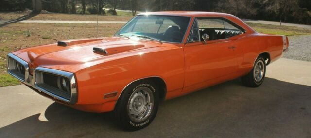 Dodge Coronet 1970 image number 1