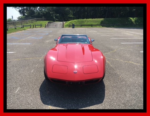 Chevrolet Corvette 1975 image number 22