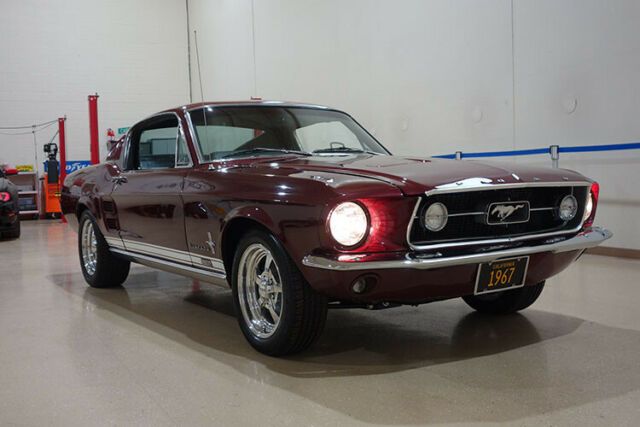 Ford Mustang 1967 image number 2