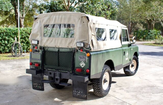 Land Rover 109 Series 3 1974 image number 30