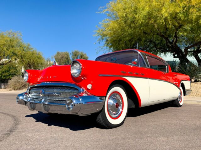 Buick Roadmaster 1957 image number 14