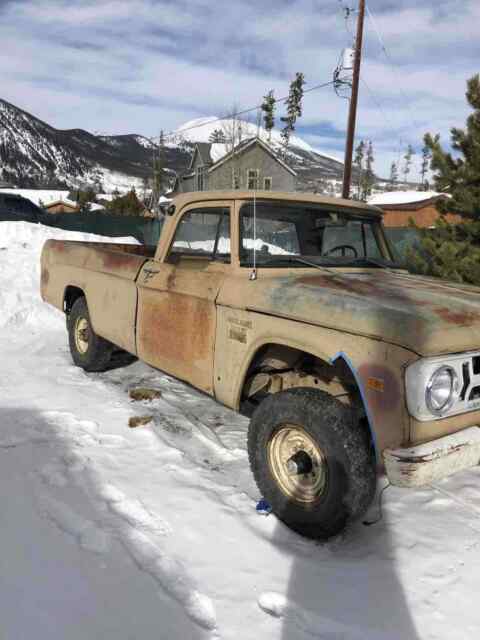 Dodge Power Wagon 1969 image number 14