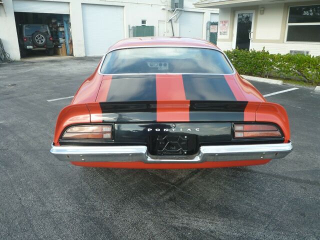 Pontiac Firebird 1973 image number 2