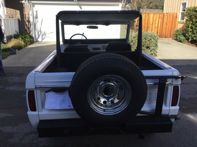 Ford Bronco 1966 image number 17