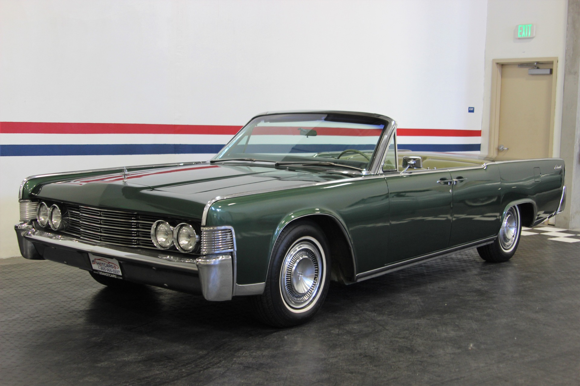 Lincoln Continental 1965 image number 27