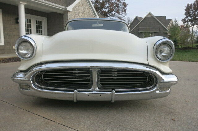 Oldsmobile Eighty-Eight 1956 image number 31