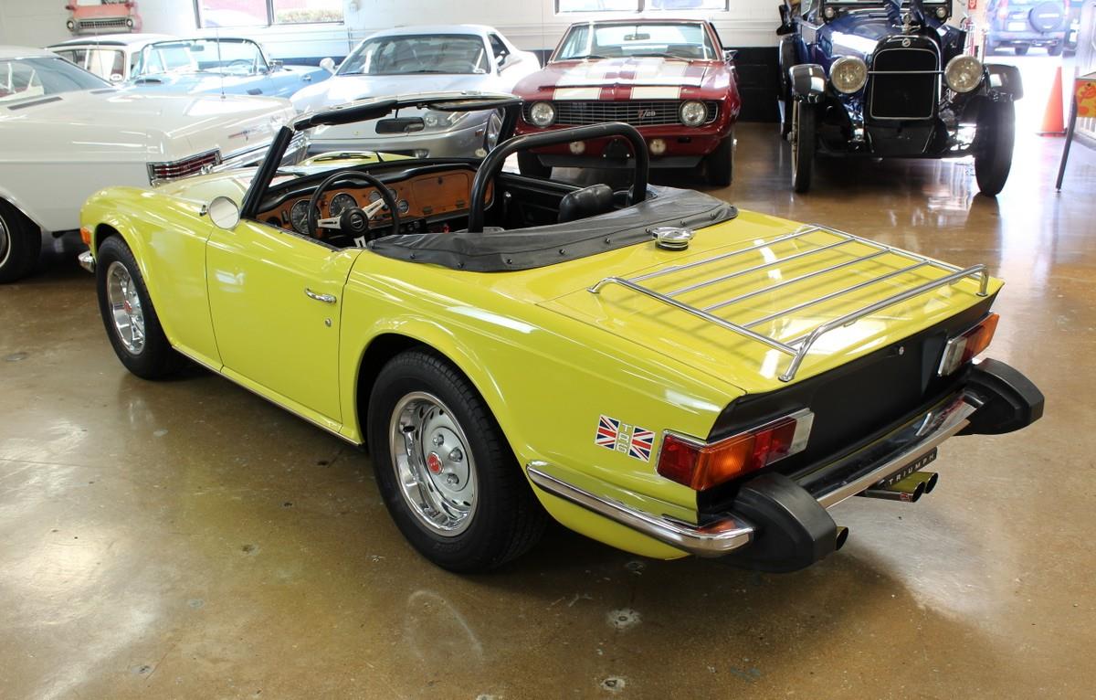 Triumph TR-6 1976 image number 20