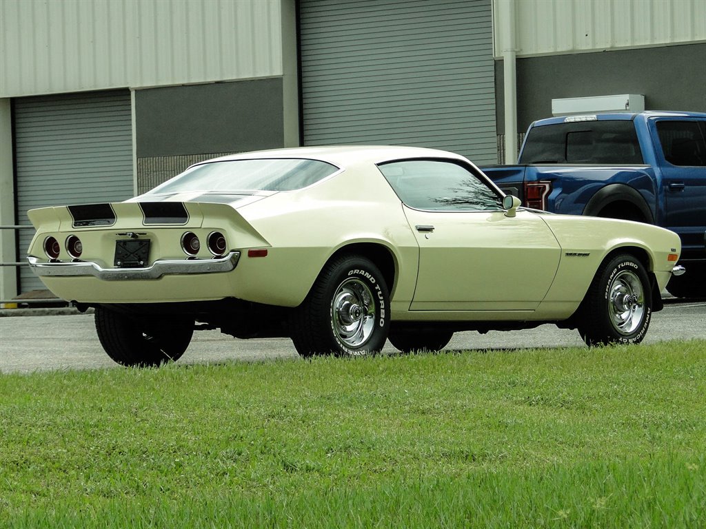 Chevrolet Camaro 1971 image number 9