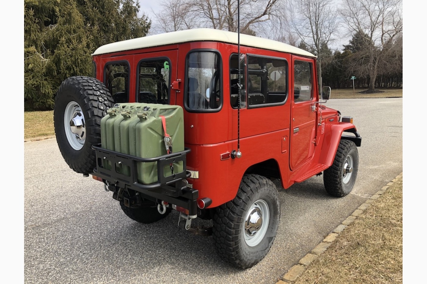 Toyota FJ Cruiser 1978 image number 28