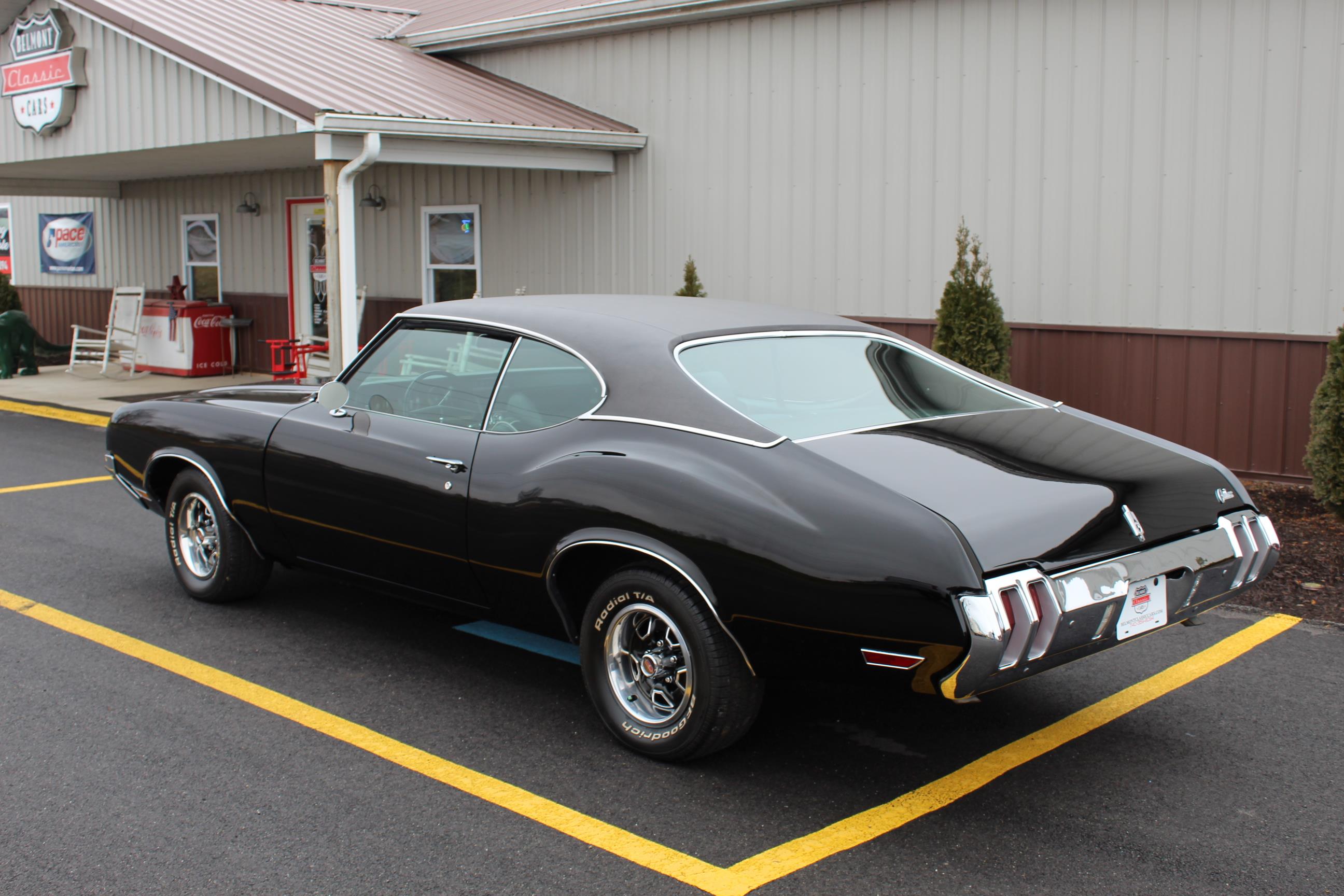 Oldsmobile Cutlass 1970 image number 1