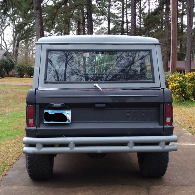 Ford Bronco 1969 image number 18