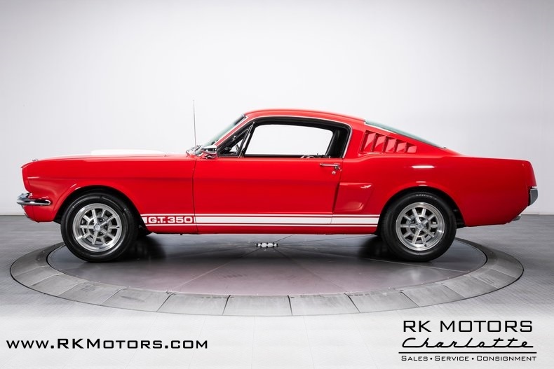 Ford Mustang 1965 image number 9