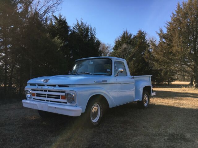 Ford F-100 1962 image number 0