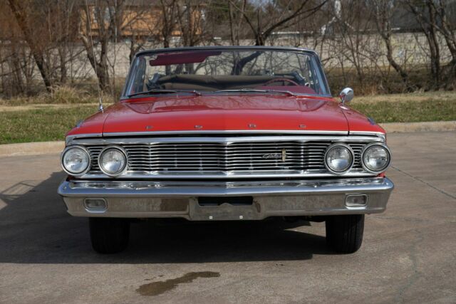 Ford Galaxie 1964 image number 6