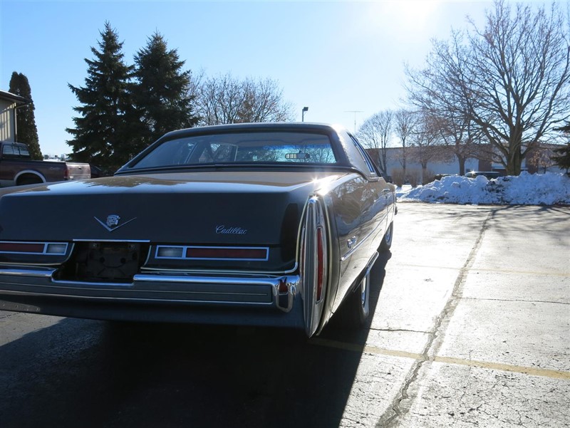 Cadillac Coupe DeVille, 1976 image number 42