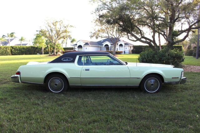 Lincoln Continental 1974 image number 4