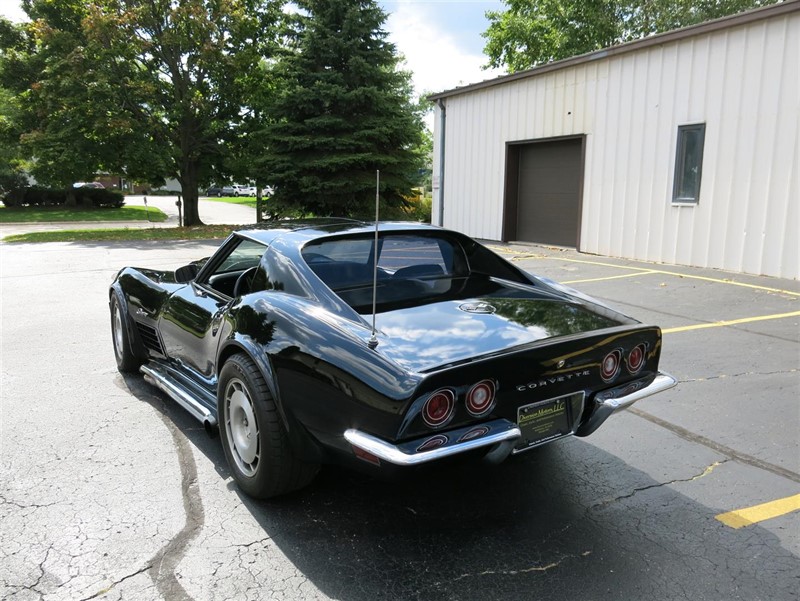 Chevrolet Corvette 1971 image number 30