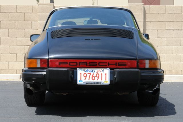 Porsche 911-S 1976 image number 13